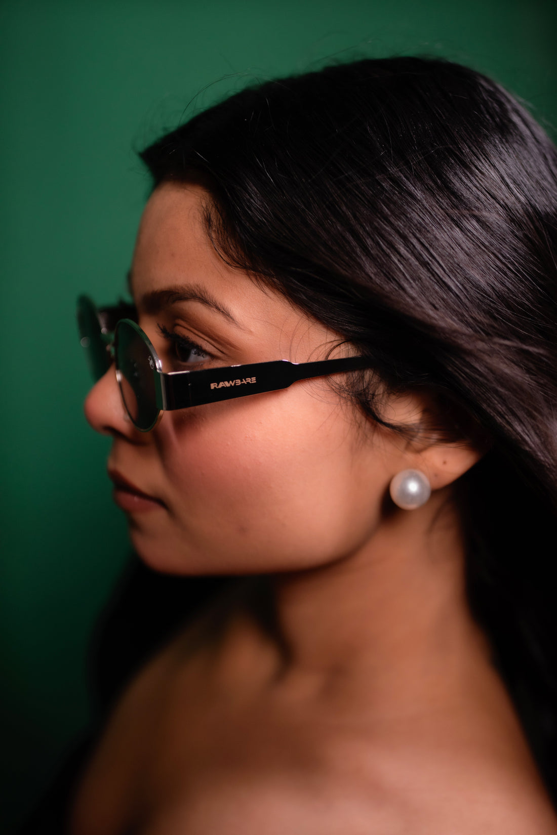 Why Rawbare Is the Go-To Sunglasses Brand for Teens & College Students