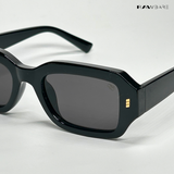 Allure - All Black Rectangle Sunglasses - RB2520