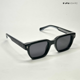 Classic Roamer Shades - Black / RB2452