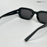 Allure - All Black Rectangle Sunglasses - RB2520