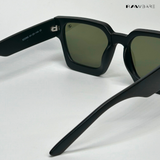 Boxy Bold - Black Green Square Sunglasses - RB2522