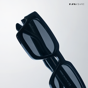 Boxy Bold 2.0 - Pure Black Square Sunglasses - RB2602